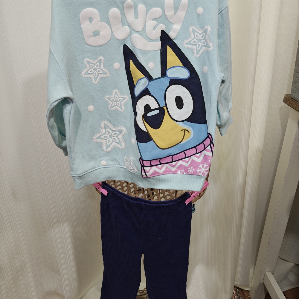 Lucy Light Blue and Navy Set